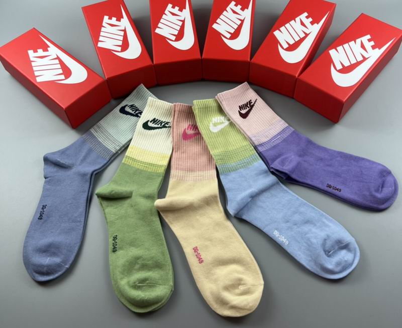 Nike socks 040604
